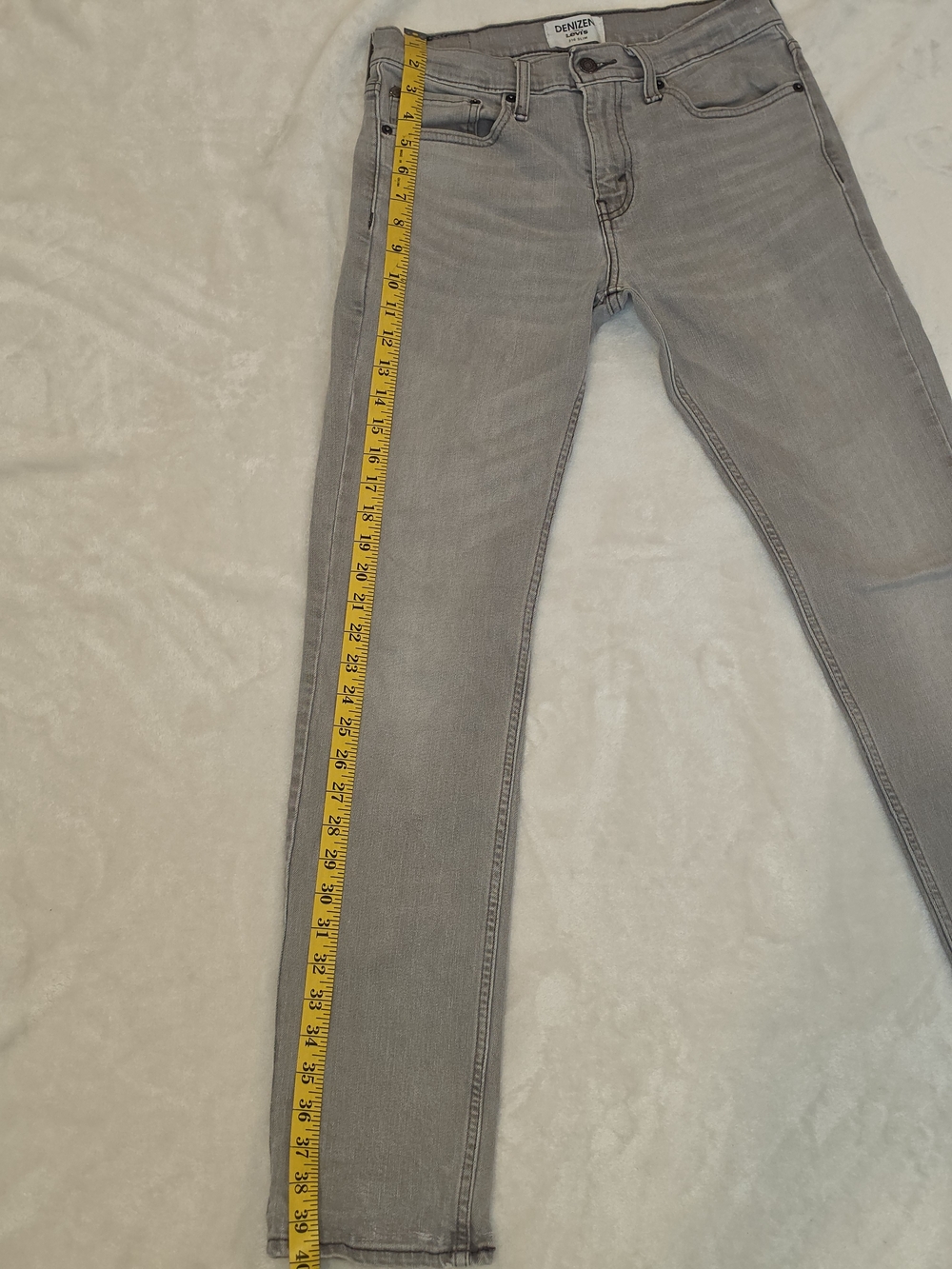 Denizen from Levi's Men's Slim Fit Gray Jeans Size W29 L32